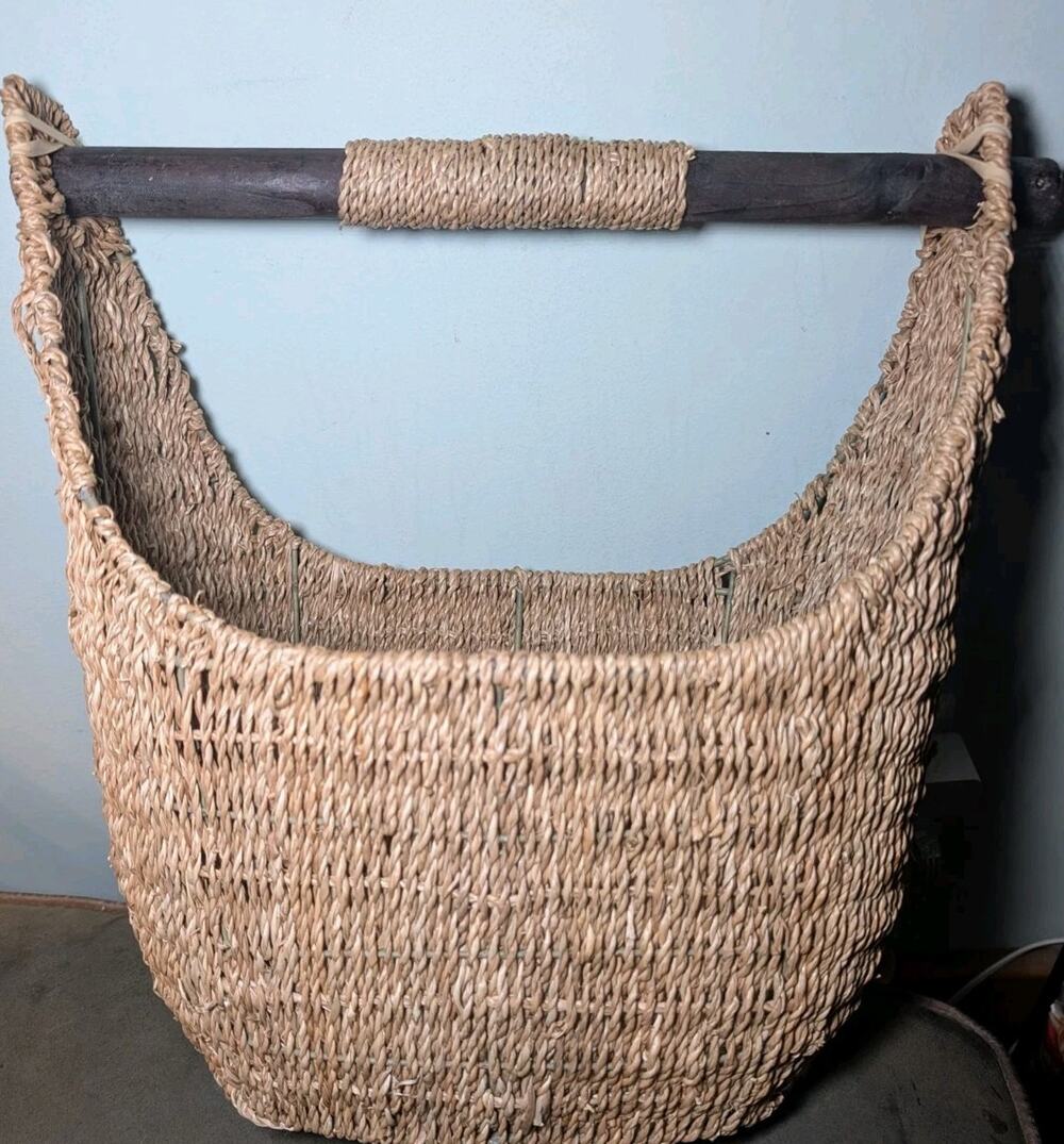Woven Hanging Wall Basket Magazine Rack Seagrass Rattan Boho Farmhouse